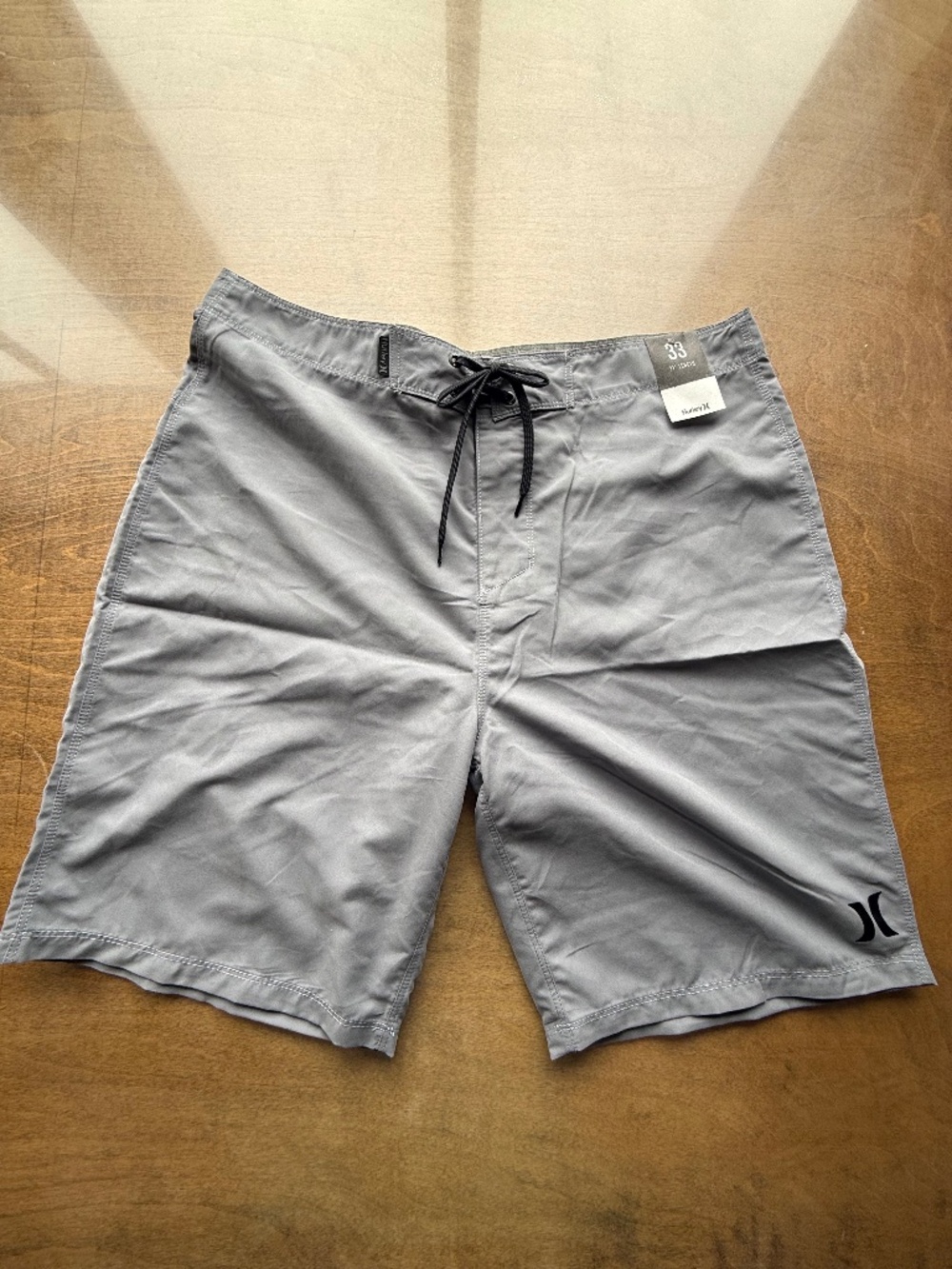 Hurley Men’s Boardshorts Size 33 Gray 21” Length Surf Swim Trunks NWT